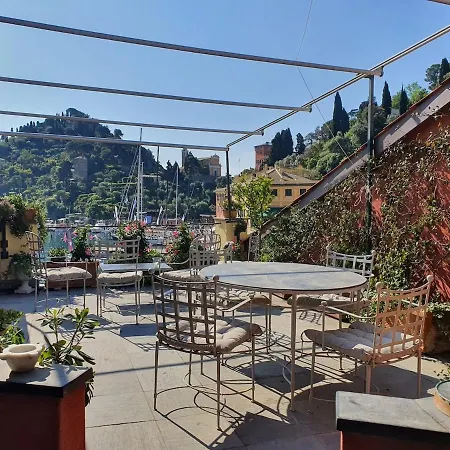 Rooftop - Stunning Views & La Dolce Apartment